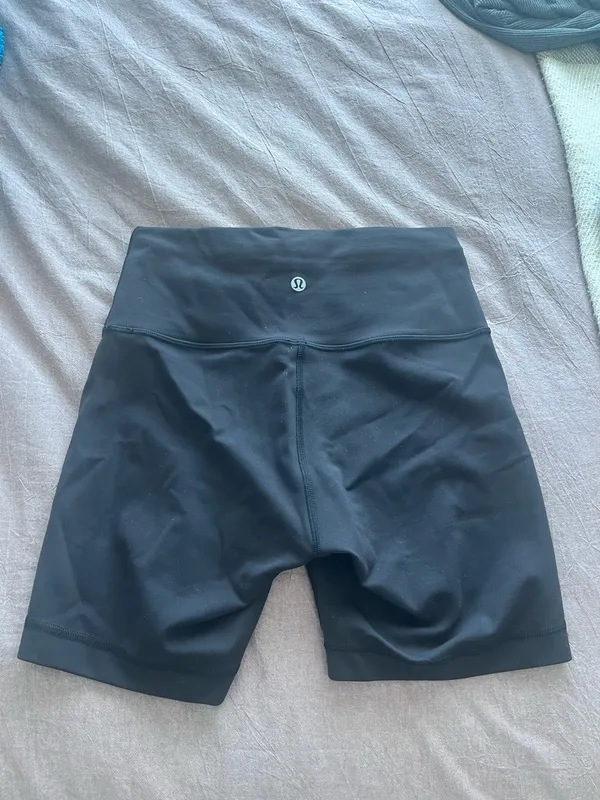 Lululemon Wunder Under Shorts - Image 2