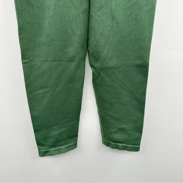 Pink Victoria's Secret Active Green Ribbed‎ Mid Rise Cropped Leggings Sz S - Image 3