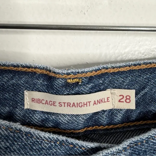 Levis Ribcage Straight Ankle Jean Super High Rise Distressed Blue 28 ×‎ 27 Edgy - Image 5