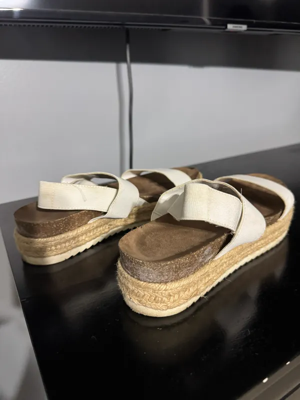 sandals White Size 10 - Image 4