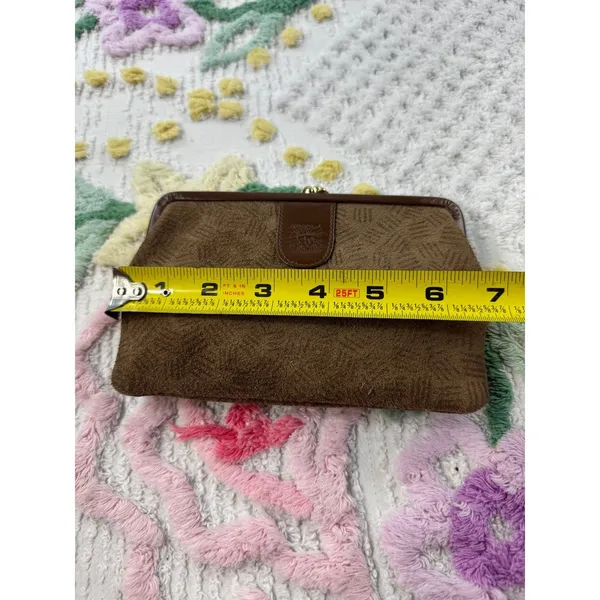Anne Klein Vintage Brown Suede Kiss Lock Makeup Bag Clutch Lion Logo‎ - Image 5