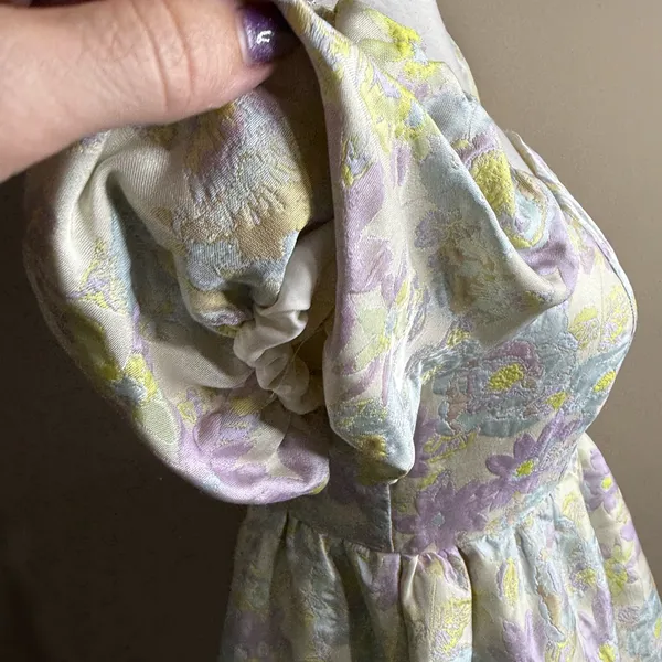 TCEC Pastel Floral Puff Sleeve mini dress jacquard size small - Image 7