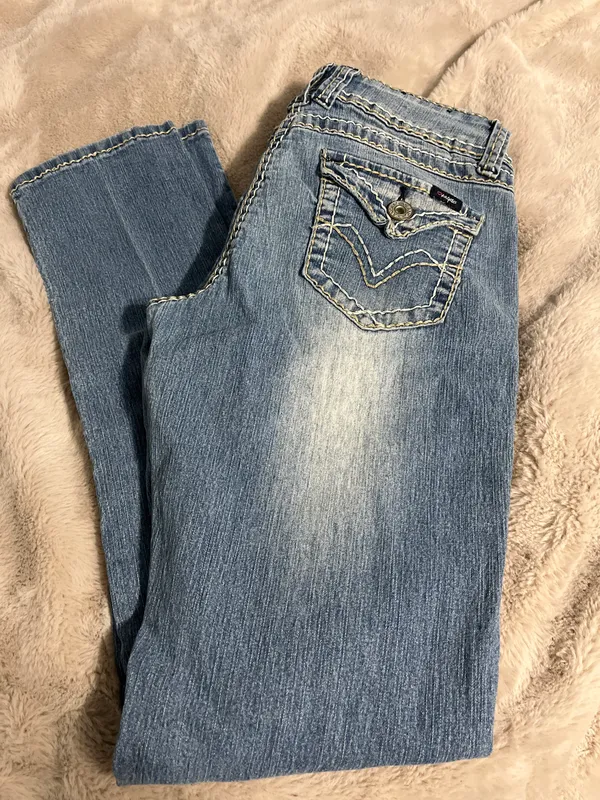 Blue Size 8 - Image 2