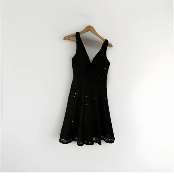 City Triangles Y2K Black Fit & Flare Homecoming Dress V-Neck Cutout Strappy Size 5 - Image 5