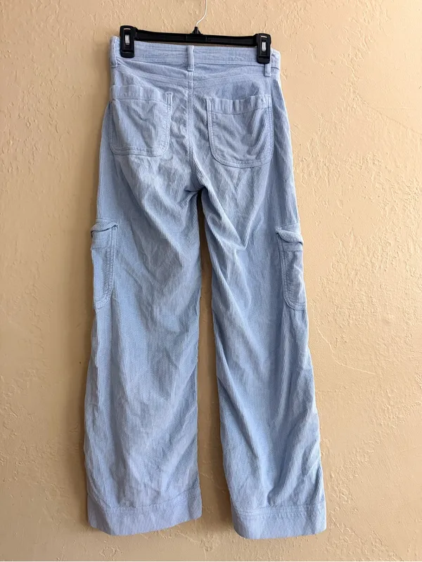 American Eagle Outfitters Light Blue Wide-Leg Corduroy Cargo Pants size 0 short - Image 3