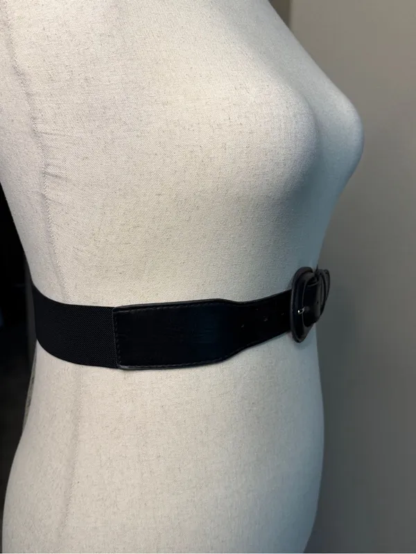 Women's Black Faux Leather Fashion Belt with Rounded Buckle - Image 5