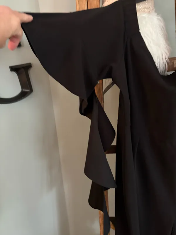 Asos size 18 black off the shoulder jumpsuit - Image 4