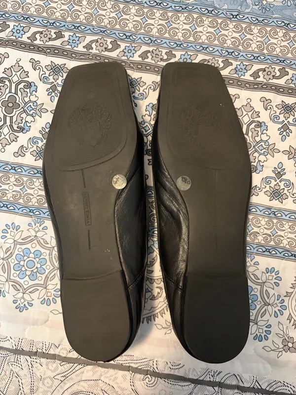Vince Camuto Flats - Image 3