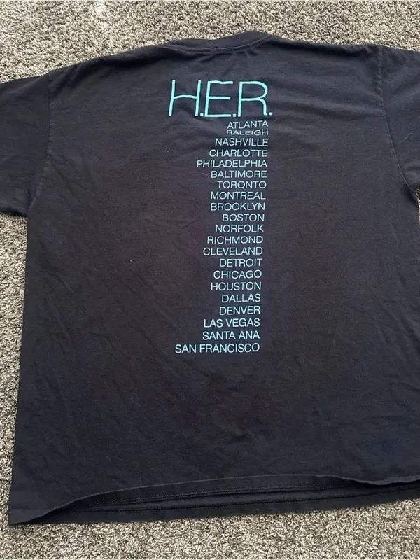 H.E.R. Black Graphic Tee Short Sleeve Size XL 0394 - Image 4