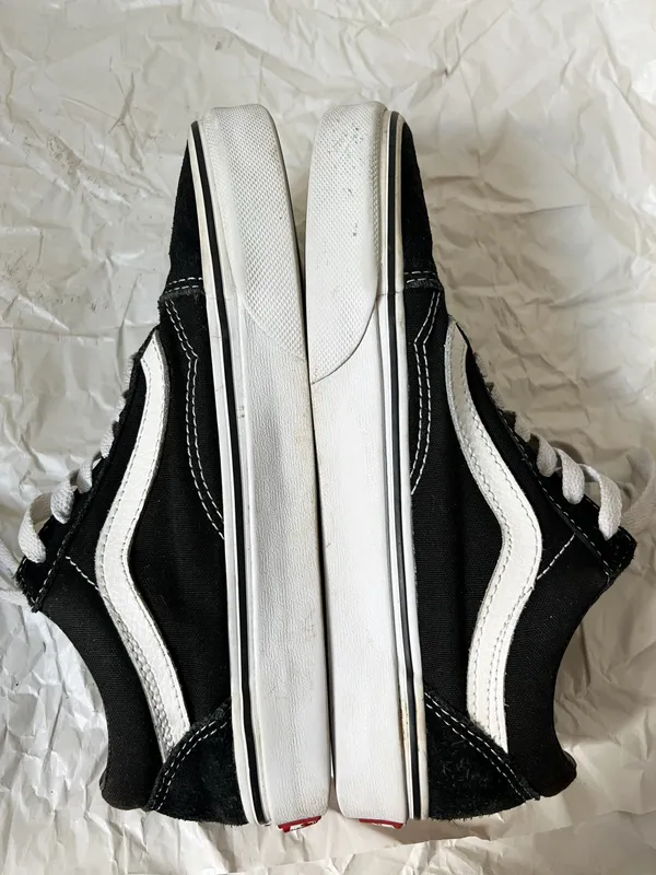 Vans Old Skool Sneakers color black size 6 - Image 6