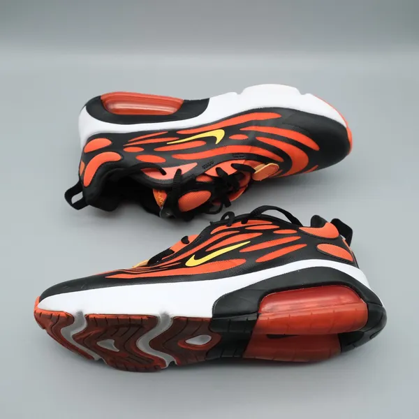Nike Air Max Excee GS Kids 6Y Wmns 7.5 Orange Black CN7876-800 Athletic Sneakers - Image 3