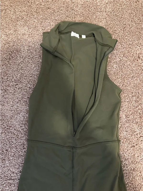 Aritzia Wilfred Free romper - Image 2