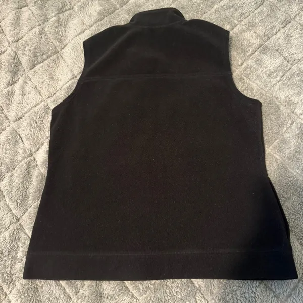 Tommy Hilfiger Women’s Large Black Fleece Full Zip Vest - Image 2