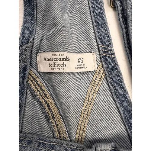 Abercrombie & Fitch Medium Wash Denim Shortalls Overalls XS Utility Bib‎ Pocket - Image 4