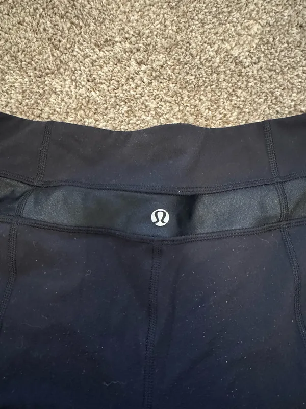 Low-Rise Lululemon Leggings Wunder Under - Image 4