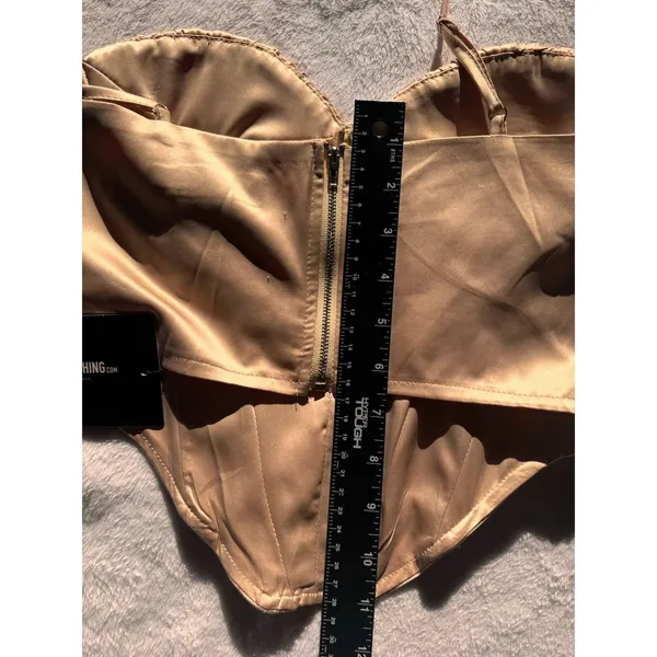 PRETTYLITTLETHING GOLD STRUCTURED SATIN SPLIT HEM HALTERNECK CORSET TOP size 6 - Image 8