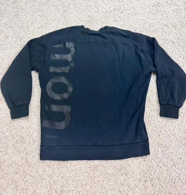 Lululemon Crew Neck Sweatshirt - Image 2