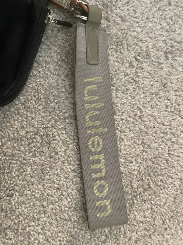Lululemon Wallet Wristlet - Image 3