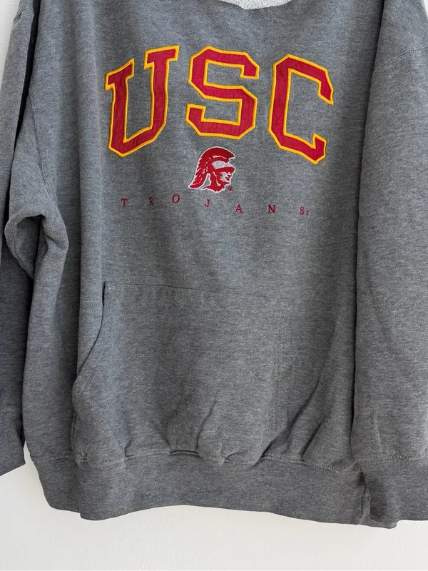 USC Trojans off - Image 6