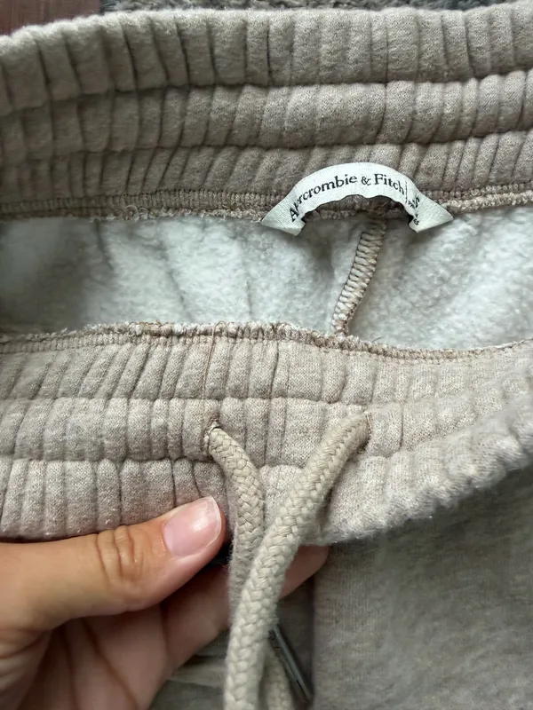 Abercrombie & Fitch Sunday Essential Shorts - Image 3