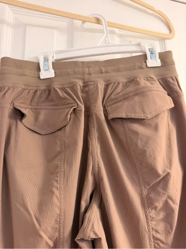 Lululemon Dance Studio Relaxed-Fit Mid-Rise Cargo Jogger Taupetastic Size: XS - Image 8