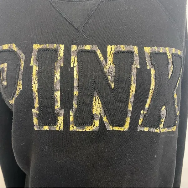Victoria’s Secret PINK cheetah print graphic pink crewneck sweatshirt size med - Image 3