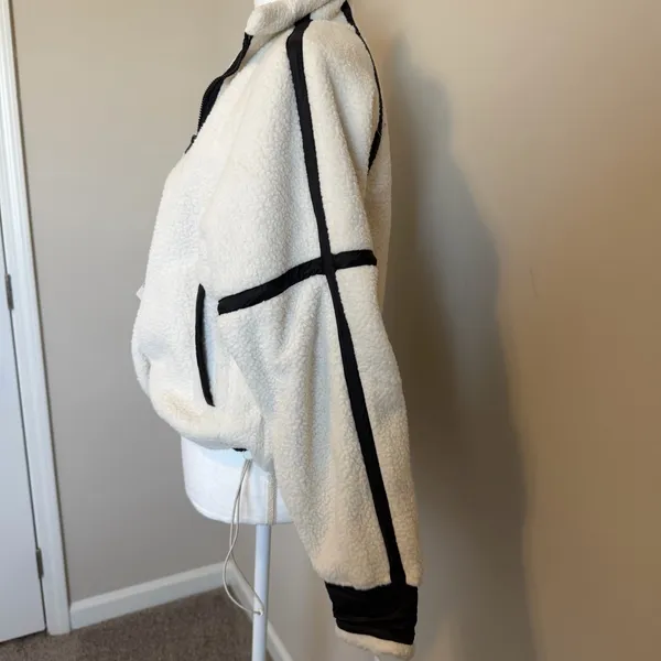 NWT women's half zip cozy Sherpa fleece pullover sweater women's small oversized - Image 10