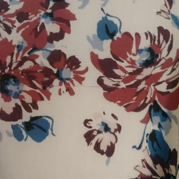 Urban Outfitters Silence + Noise White Floral Short Sleeve Swing Mini Dress - Image 9