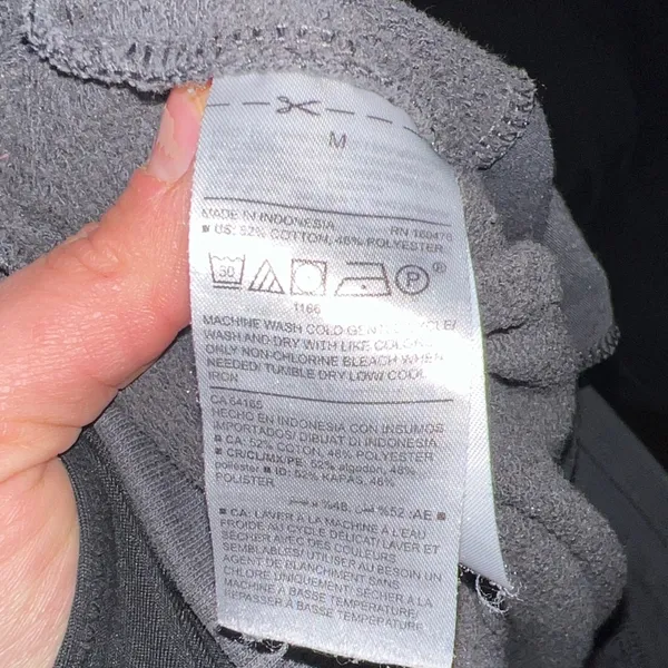 Old Navy Charcoal Jogger Pants - Image 4