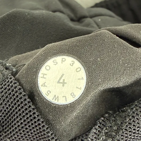 Lululemon On The Fly Pant‎ Woven 28" Size 4 Athletic Casual - Image 2