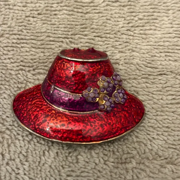 Source Unknown Red Enamel Hat Charm with Purple Flower Accent - Image 3
