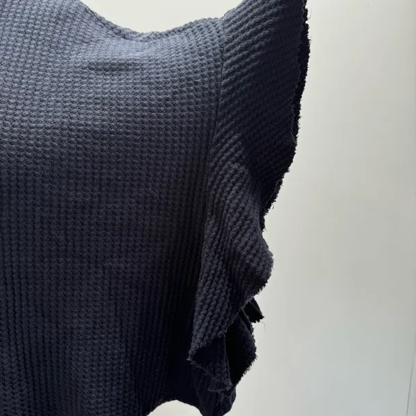 BUCKETLIST Navy Blue Waffle Knit Raw Edge Flutter Sleeve Slouchy Cropped Top NEW - Image 9