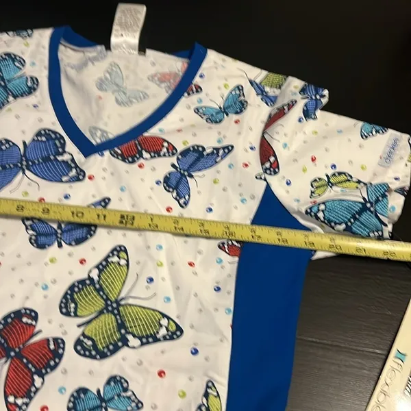 Cherokee‎ Flexibles Butterfly Scrub Top Blue V-Neck Small 1912 BUBR NWT - Image 4