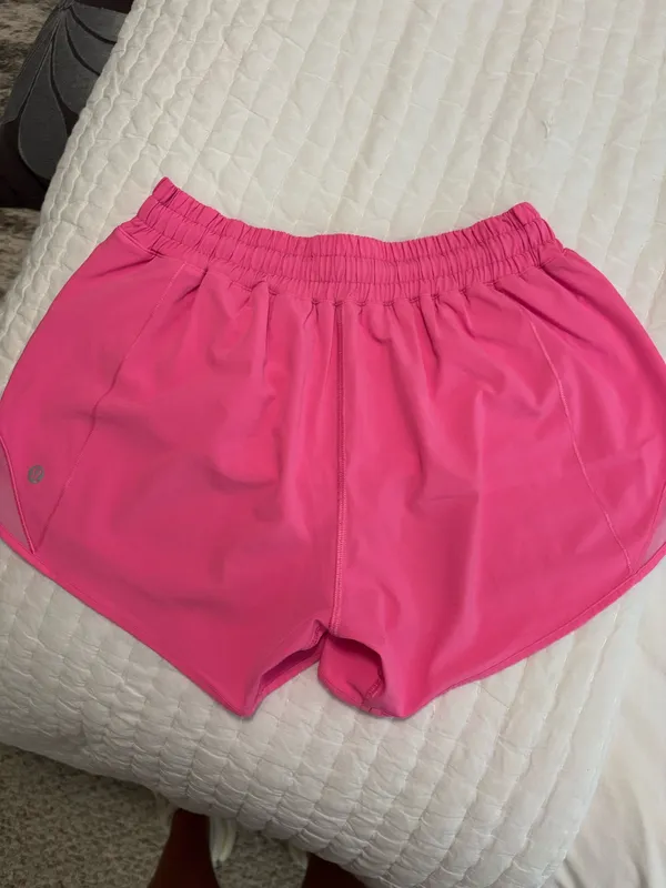 Lululemon Hotty Hot Shorts - Image 3