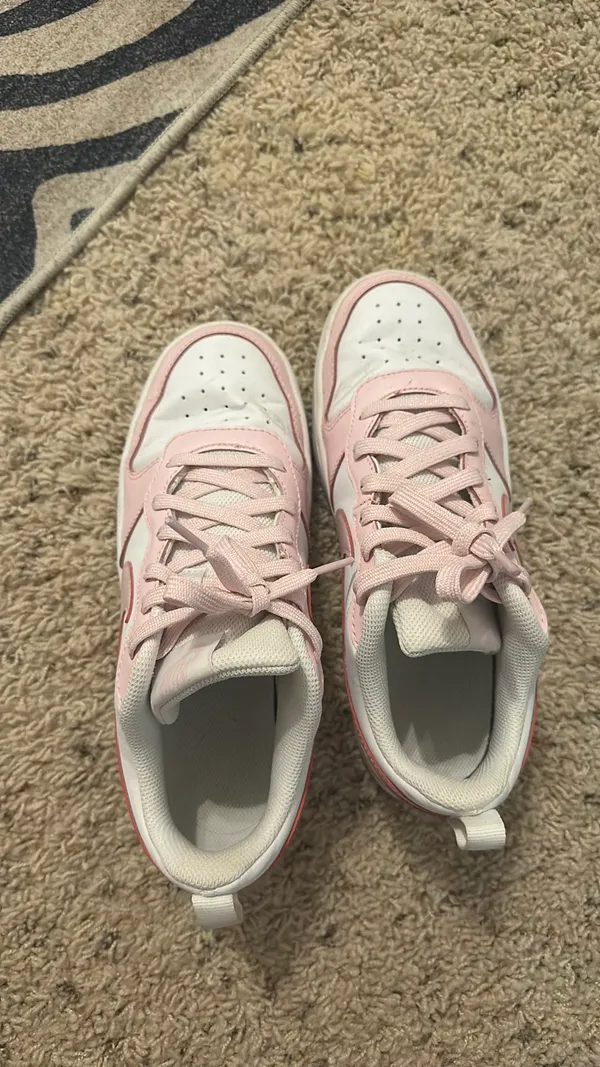 Nike Pink Dunk - Image 2