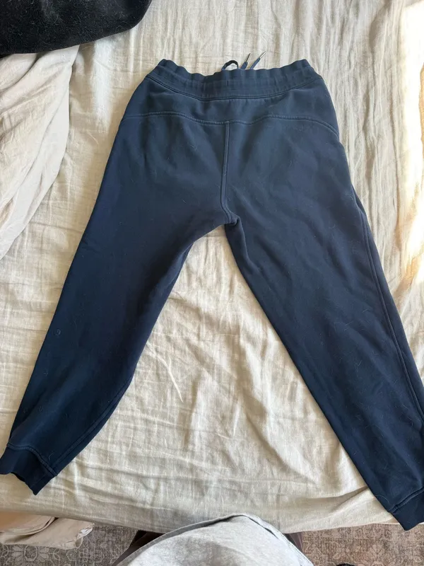 Lululemon Scuba Joggers Navy - Image 4