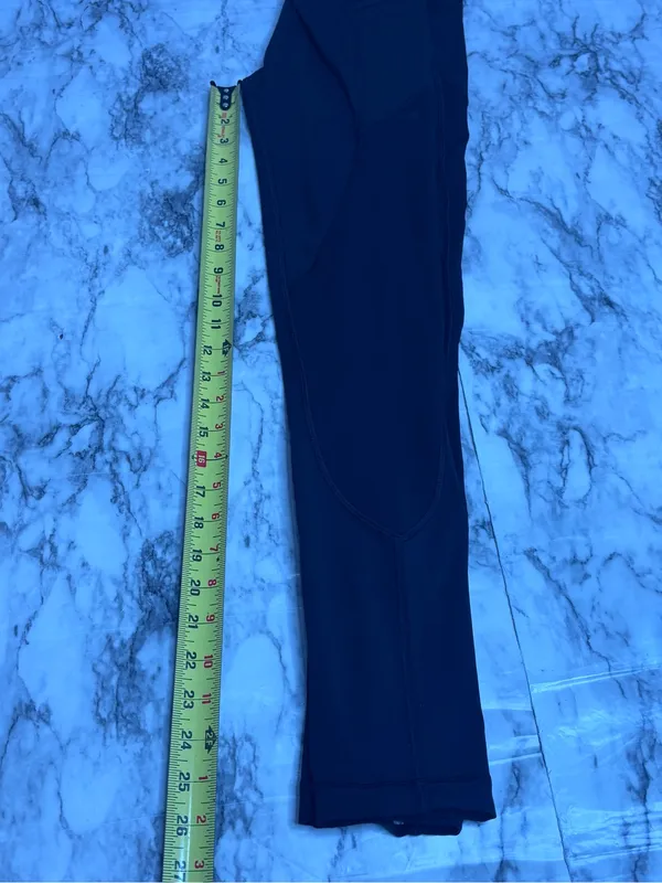 lululemon athletica black High Rise Performance Leggings size 4 - Image 8