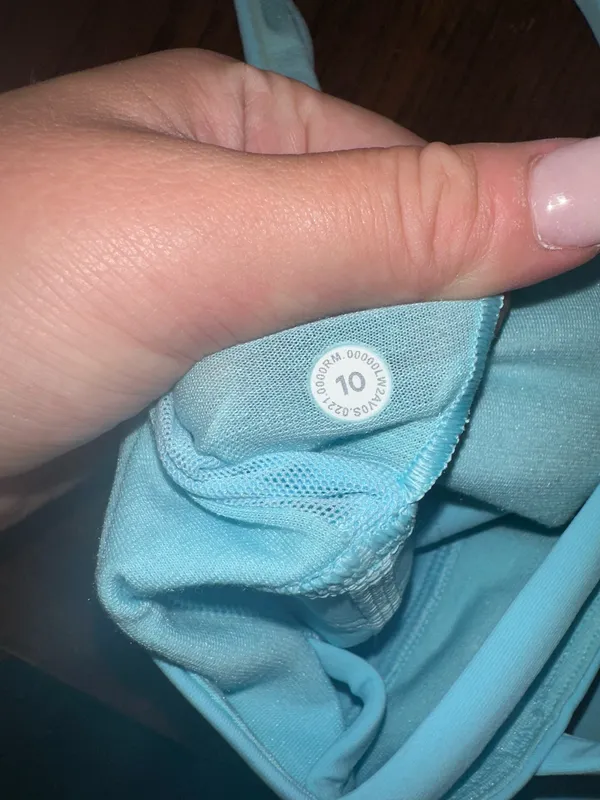 Women’s lululemon energy bra longline  - Image 3