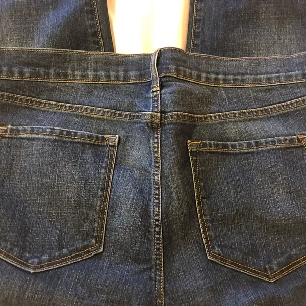 Old Navy skinny jeans. Size 16 short. Worn twice. - Image 4