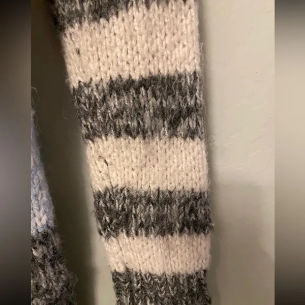 ⭐️American eagle outfitters striped jegging wool blend sweater size XS - Image 7