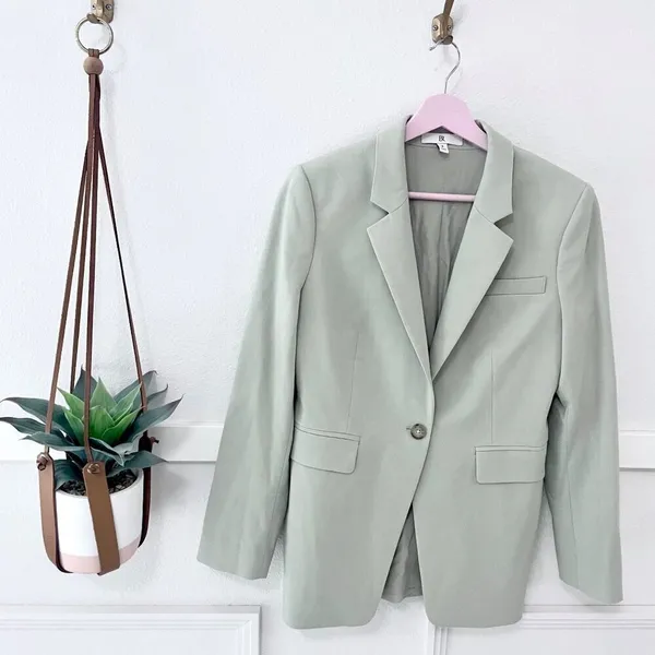 Banana Republic Light Tan Size 4 Slim Italian Wool Blazer Quiet Luxury Old Money - Image 2