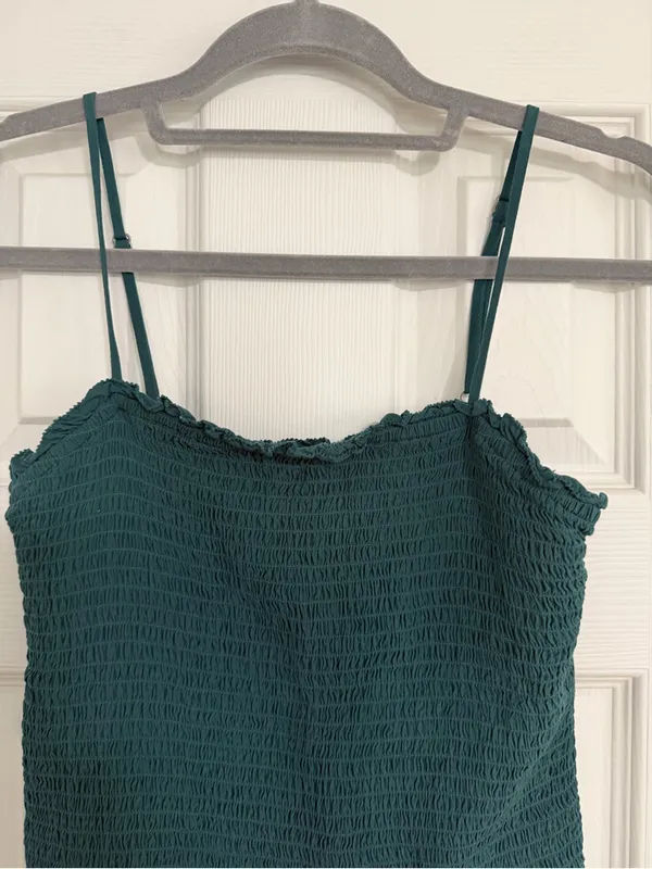 Abercrombie & fitch green smocked tank top ruffle top & bottom size large crop - Image 4