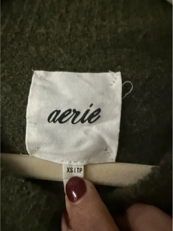 Aerie Olive Green and White Striped Sweater XS - Image 2