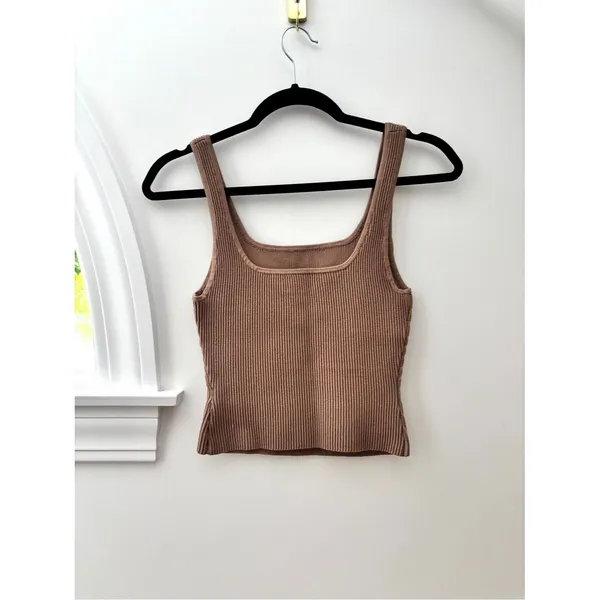 Aritzia Babaton Sculpt Knit Squareneck Cropped Ribbed Tank Small Taupe Tan Beige - Image 6