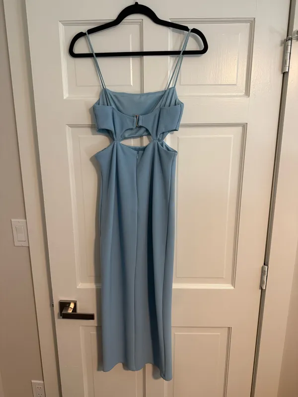 Hello Molly Swerve Through Midi Dress Blue - Image 5