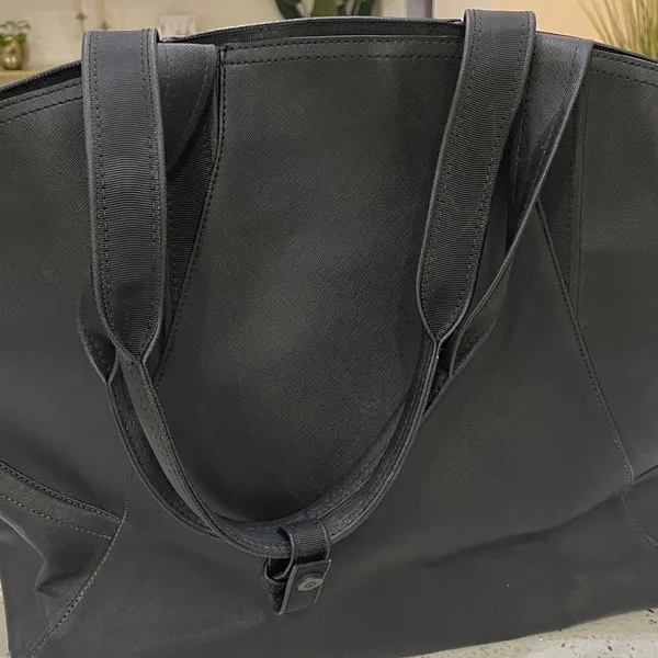 Lululemon All Day Black Go Wild Tote Bag - Image 5