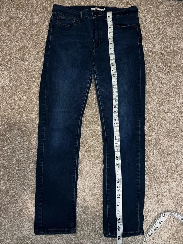 Levi's Dark Indigo Women's Skinny Jeans - Image 5