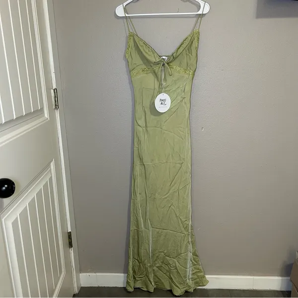 NEW Princess Polly Emily Green Satin Maxi Dress Women’s Size Small 4 - Image 3