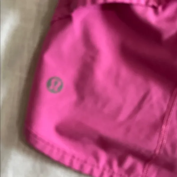 LULULEMON Womens Running Speed 2.5"‎ Pink Purple Short Sz 4 - Image 4