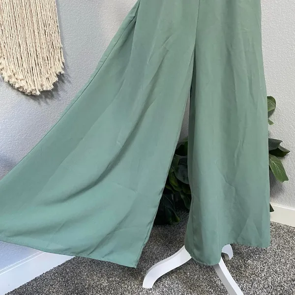 Gigio Sage Green Jumpsuit Wide Leg Ruffle Hem Smocked Adjustable Straps - Image 3